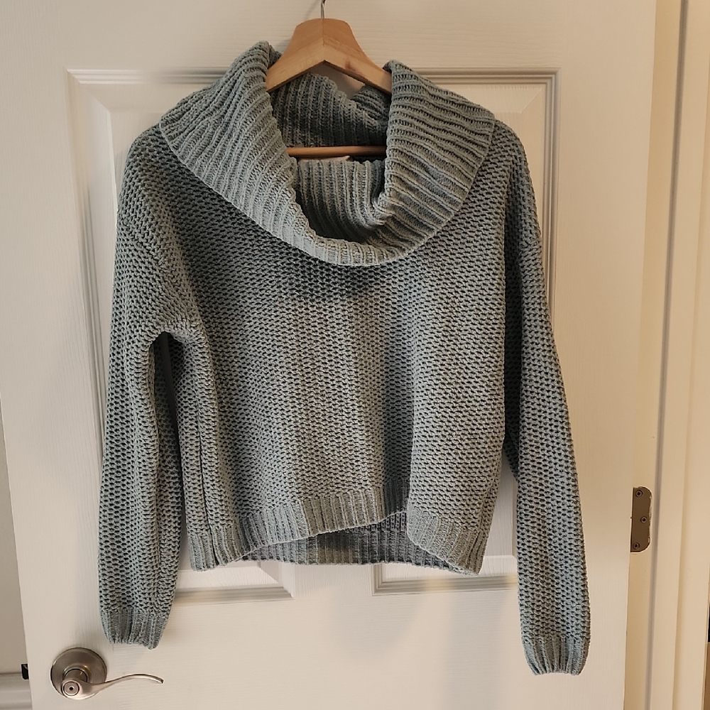 Cozy Knit Cowl Neck Sweater - Gray